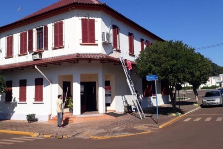 Reforma e ampliação de obras publicas Reforma e ampliação de obras publicas