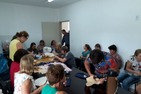 Ações desenvolvidas no Centro de Referência de Assistência Social – CRAS de Salvador das Missões Ações desenvolvidas no Centro de Referência de Assistência Social – CRAS de Salvador das Missões